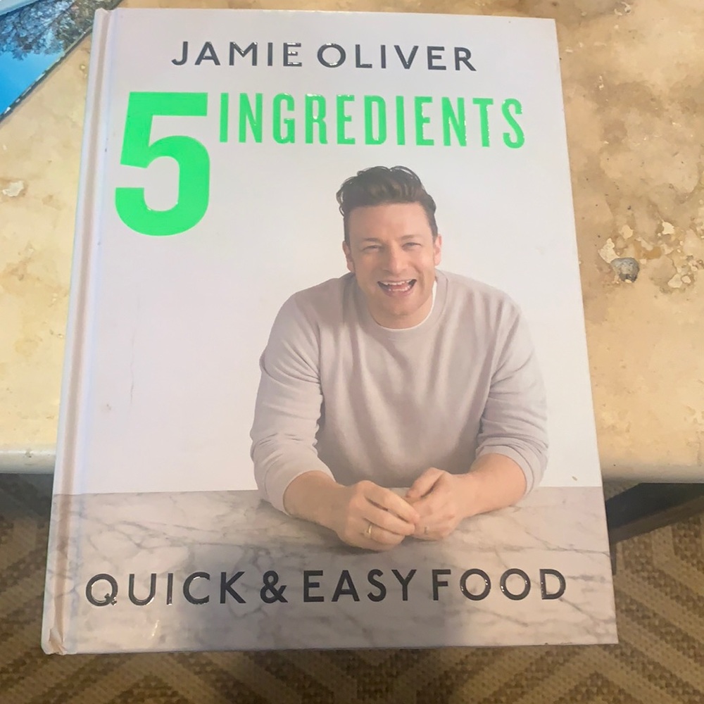 Jamie Oliver 5 Ingredients Cook Book